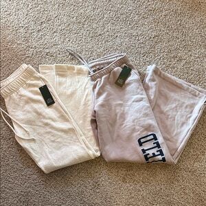 NWT Wild Fable Cream and Light Gray Joggers Sz small